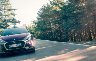 Enjoy Spring with the DS 3 Cabrio