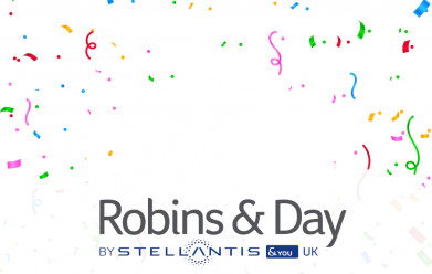 STELLANTIS &YOU UK ACHIEVES 10,000 TRUSTPILOT REVIEWS