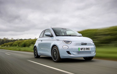 FIAT 500e has been named best electric city car for a second year